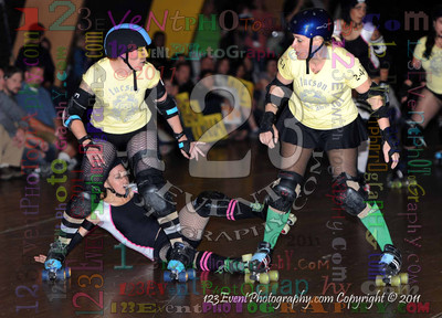 San Diego Starlettes vs. Tucson                                               Roller Derby Bout 2-5-11