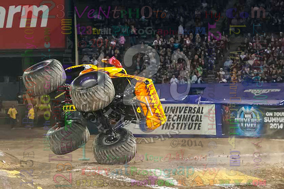 2014-01-25 MONSTER JAM® @ Anaheim #2 Angel Stadium