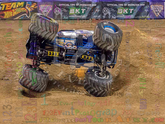 2015-01-17 MONSTER JAM® @ Petco Park, San Diego, CA