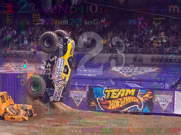 2015-01-31 MONSTER JAM® @ Petco Park, San Diego, CA
