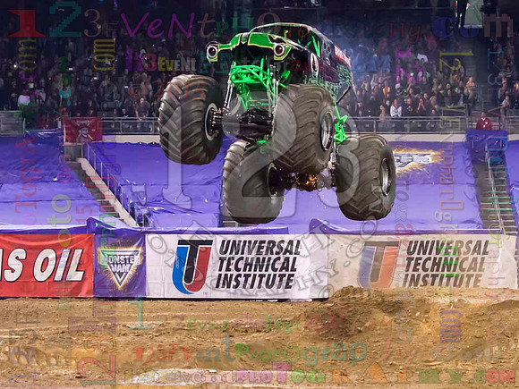 2015-01-17 MONSTER JAM® @ Petco Park, San Diego, CA