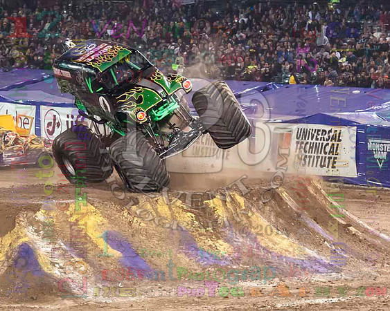 2014-01-25 MONSTER JAM® @ Anaheim #2 Angel Stadium