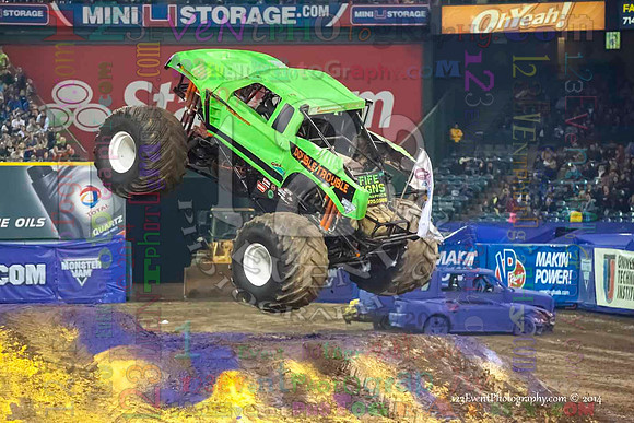 2014-01-11 MONSTER JAM® @ Anaheim Angel Stadium
