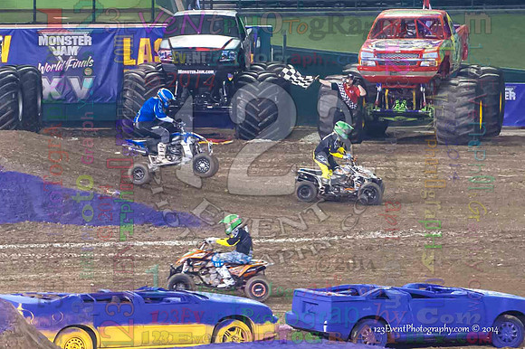 2014-01-11 MONSTER JAM® @ Anaheim Angel Stadium