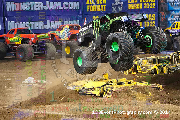 2014-01-18 MONSTER JAM® @ Qualcomm Stadium