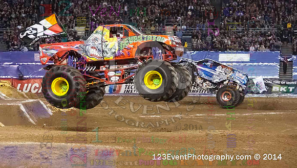 2014-01-18 MONSTER JAM® @ Qualcomm Stadium