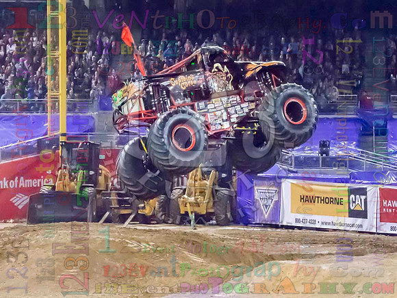 2015-01-31 MONSTER JAM® @ Petco Park, San Diego, CA