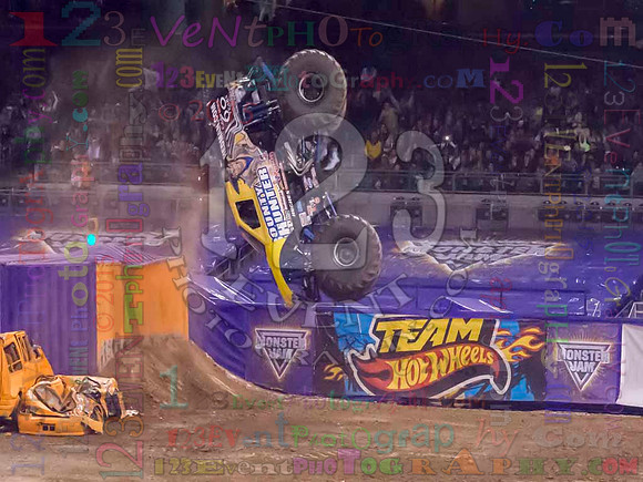 2015-01-31 MONSTER JAM® @ Petco Park, San Diego, CA