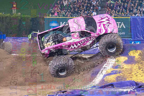 2014-01-11 MONSTER JAM® @ Anaheim Angel Stadium