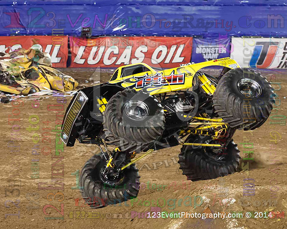 2014-01-18 MONSTER JAM® @ Qualcomm Stadium