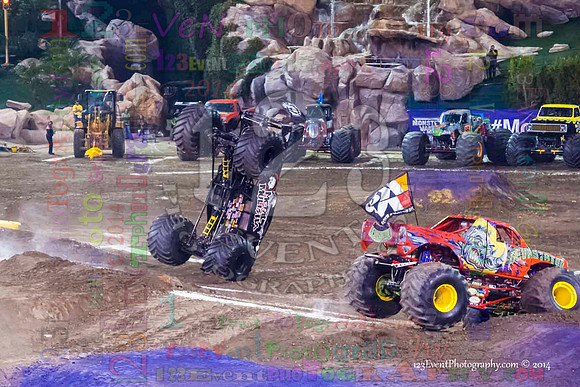 2014-01-11 MONSTER JAM® @ Anaheim Angel Stadium
