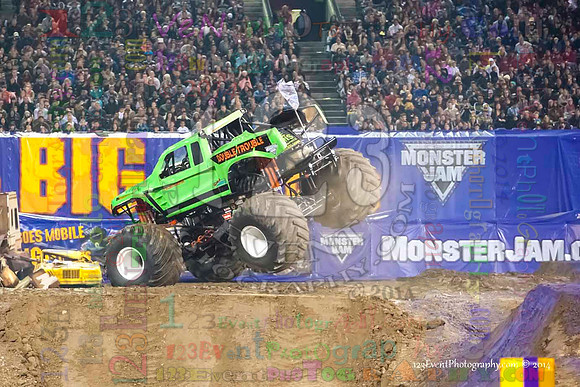 2014-01-11 MONSTER JAM® @ Anaheim Angel Stadium