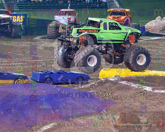2014-01-11 MONSTER JAM® @ Anaheim Angel Stadium