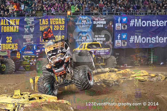 2014-01-18 MONSTER JAM® @ Qualcomm Stadium