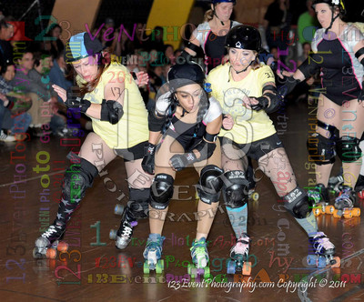 San Diego Starlettes vs. Tucson                                               Roller Derby Bout 2-5-11