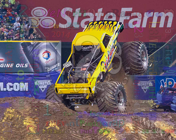 2014-01-11 MONSTER JAM® @ Anaheim Angel Stadium