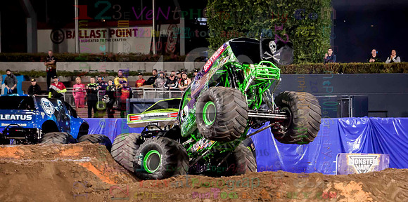 2016-01-23 MONSTER JAM® @ Petco Park San Diego #1