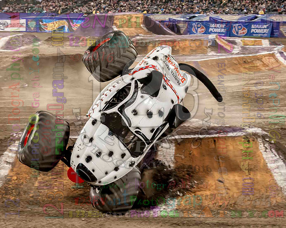 2016-01-30 MONSTER JAM® @ Angel Stadium Anaheim #2