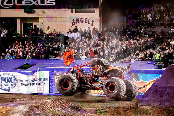 2016-01-30 MONSTER JAM® @ Angel Stadium Anaheim #2