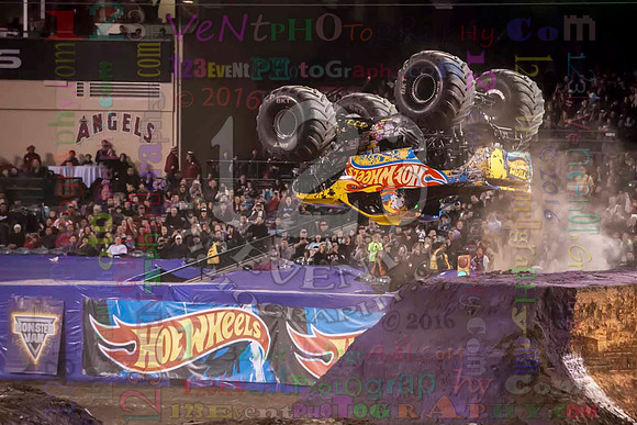 2016-01-30 MONSTER JAM® @ Angel Stadium Anaheim #2