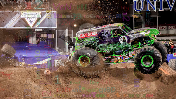2016-01-23 MONSTER JAM® @ Petco Park San Diego #1