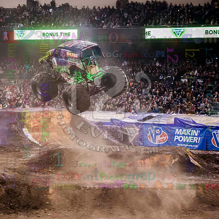 2016-01-30 MONSTER JAM® @ Angel Stadium Anaheim #2