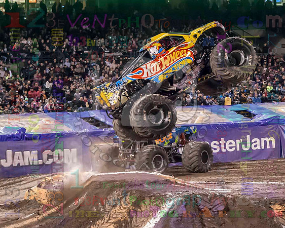 2016-01-30 MONSTER JAM® @ Angel Stadium Anaheim #2
