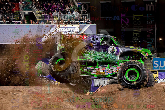2016-01-23 MONSTER JAM® @ Petco Park San Diego #1