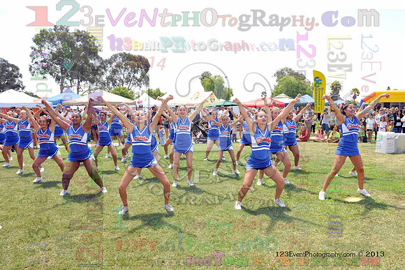 2013 Clairemont High Cheer Squad at Clairemont Family Day