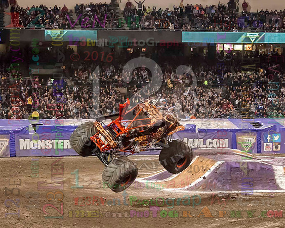2016-01-30 MONSTER JAM® @ Angel Stadium Anaheim #2