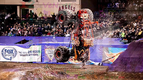 2016-01-30 MONSTER JAM® @ Angel Stadium Anaheim #2
