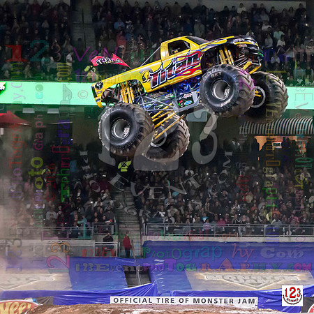 2016-02-06 MONSTER JAM® @ PETCO PARK San Diego #2