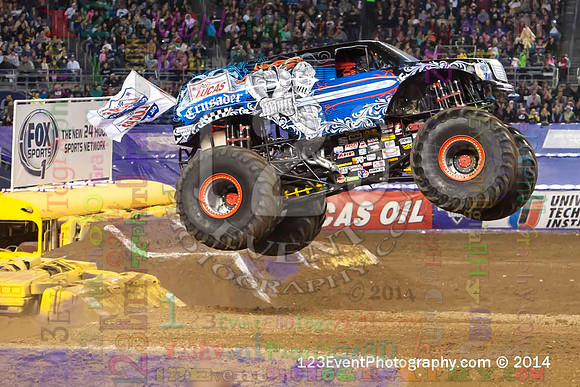 2014-01-18 MONSTER JAM® @ Qualcomm Stadium