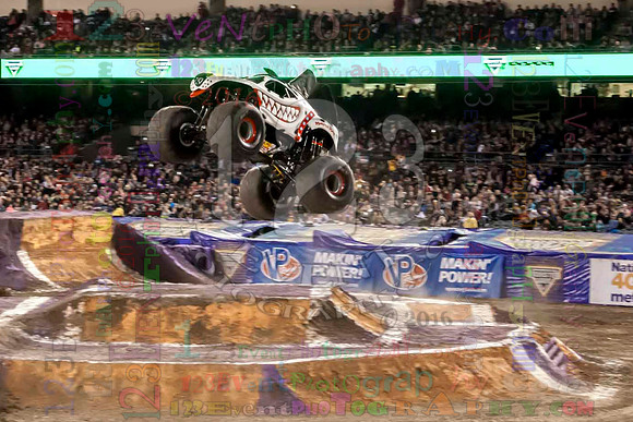 2016-01-30 MONSTER JAM® @ Angel Stadium Anaheim #2