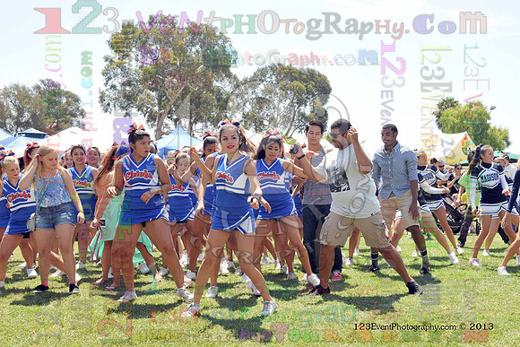 2013 Clairemont High Cheer Squad at Clairemont Family Day