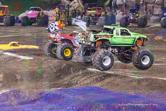 2014-01-11 MONSTER JAM® @ Anaheim Angel Stadium