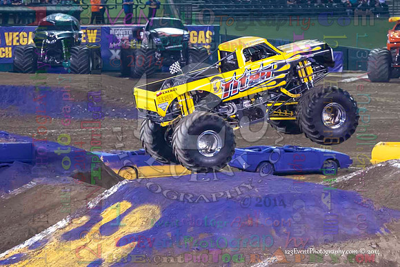 2014-01-11 MONSTER JAM® @ Anaheim Angel Stadium
