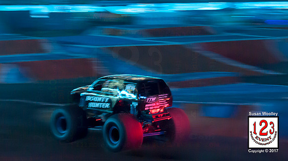 2017-01-14 MONSTER JAM® Anaheim #1