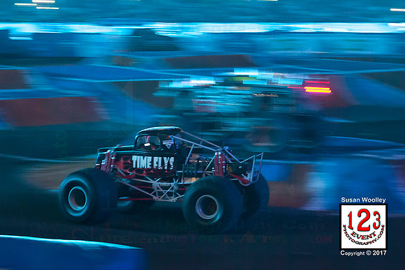 2017-01-14 MONSTER JAM® Anaheim #1