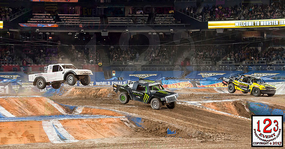 2017-01-21 MONSTER JAM® San Diego #1