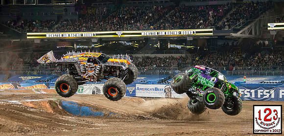 2017-01-21 MONSTER JAM® San Diego #1