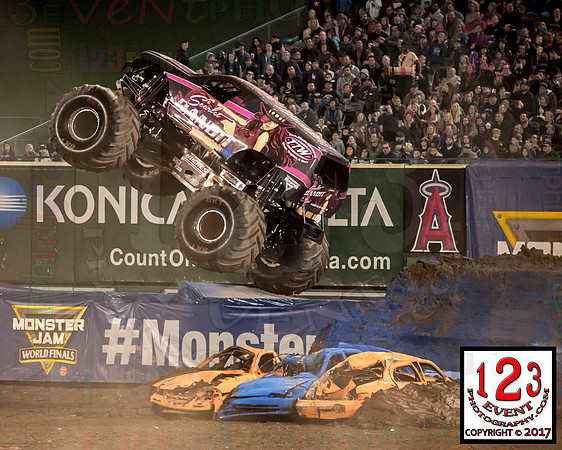 2017-01-28 MONSTER JAM® Anaheim #2