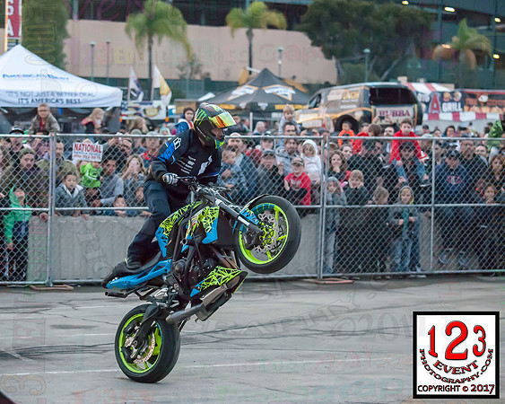 2017-02-11 MONSTER JAM® Anaheim #3