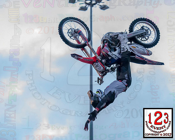 2017-02-11 MONSTER JAM® Anaheim #3