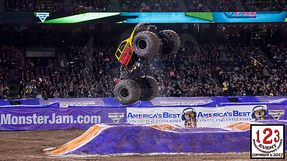 2017-02-11 MONSTER JAM® Anaheim #3