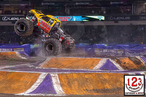 2017-02-11 MONSTER JAM® Anaheim #3