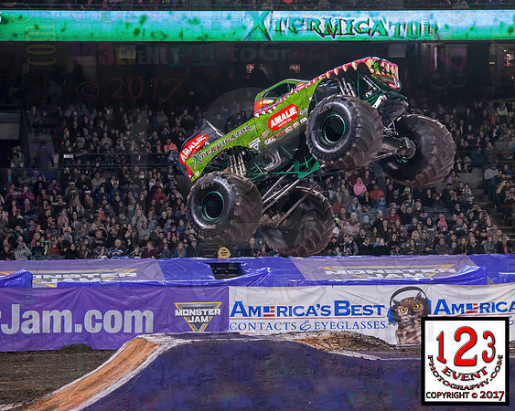 2017-02-11 MONSTER JAM® Anaheim #3