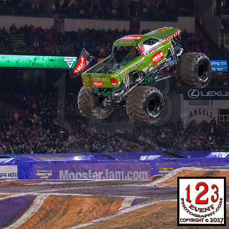 2017-02-11 MONSTER JAM® Anaheim #3