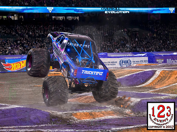 2017-02-11 MONSTER JAM® Anaheim #3