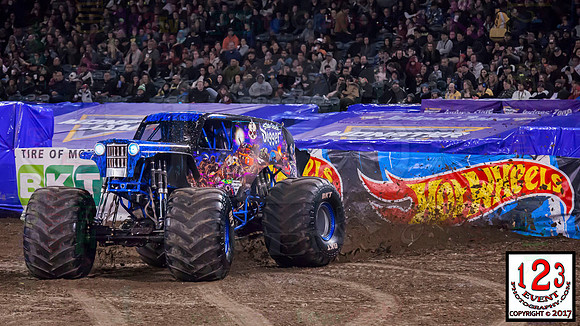 2017-02-11 MONSTER JAM® Anaheim #3